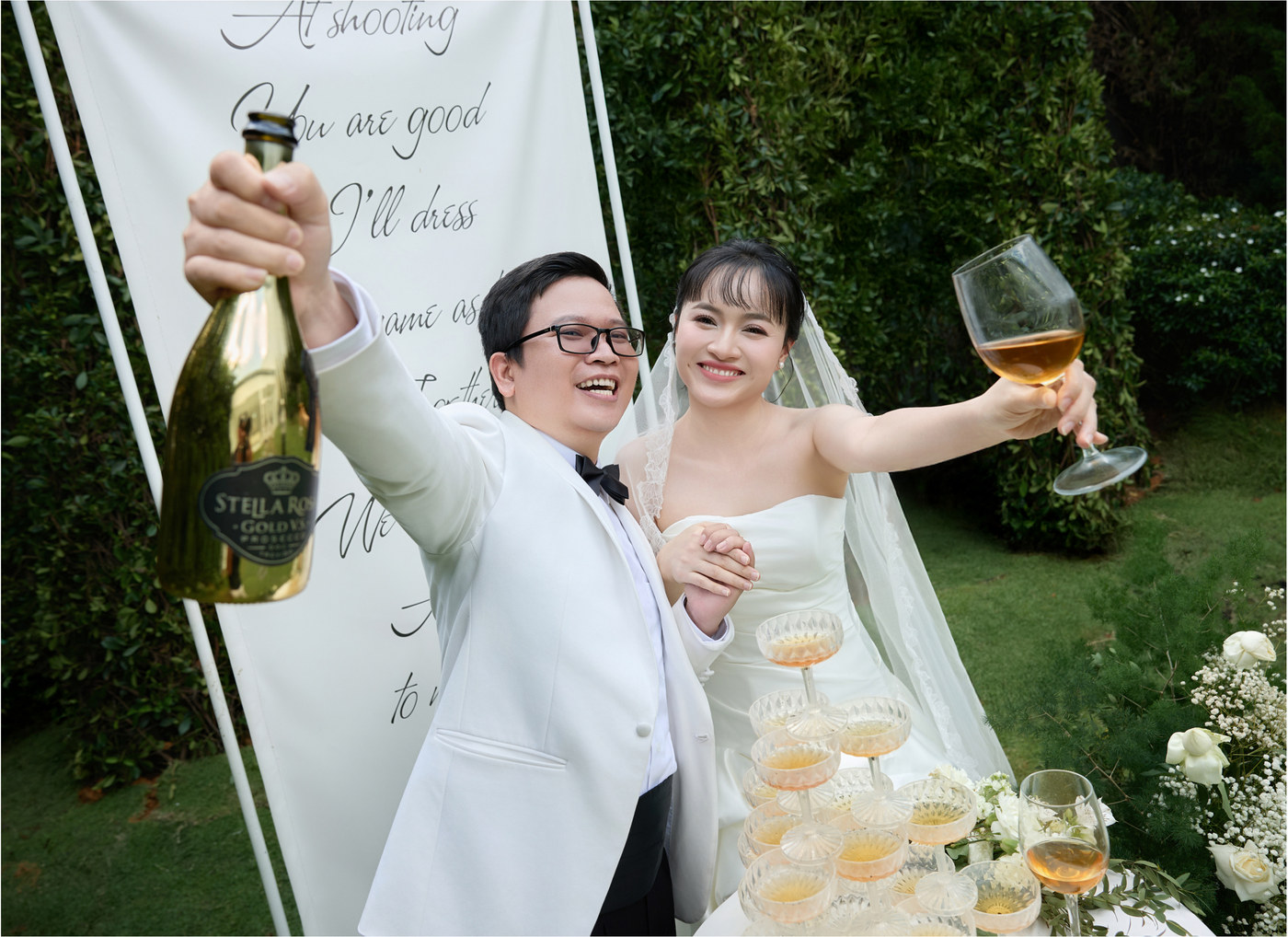 Nụ cười hạnh phúc viên mãn
